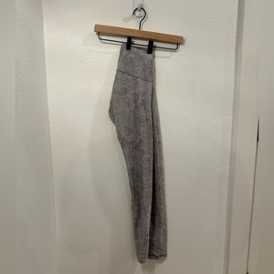 Lululemon Wunder Train High-Rise Tight